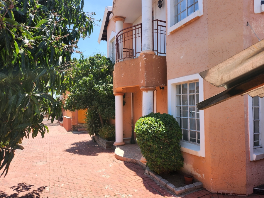 18 Bedroom Property for Sale in Bodorp North West